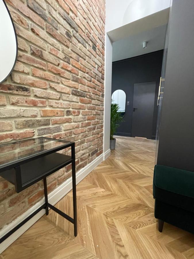 Apartament Grafitowy Apartment Poznan Exterior photo