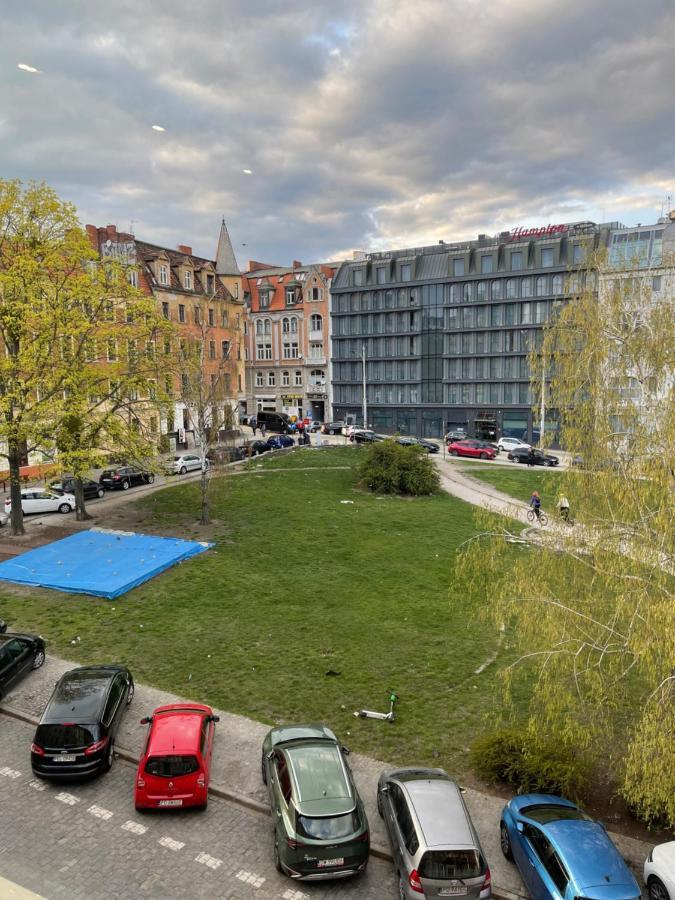 Apartament Grafitowy Apartment Poznan Exterior photo